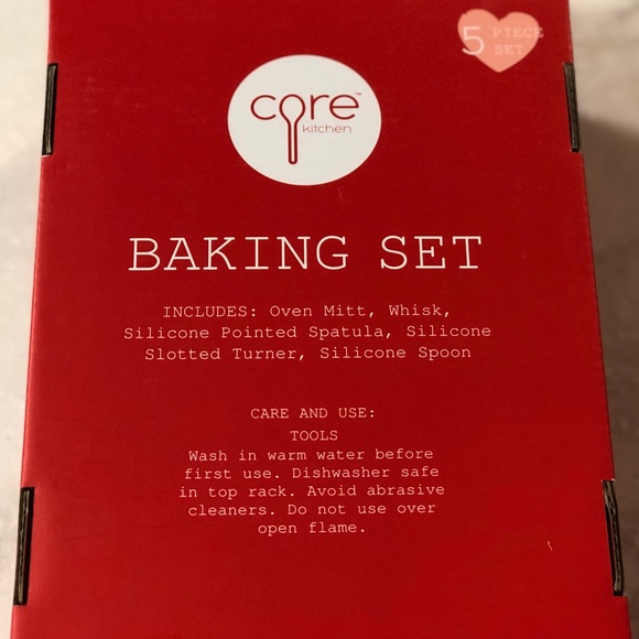 Core Kitchen Valentine's Baking Set w/XOXO Cookie Cutter & Dual Ended Spatula - Picture 4 of 10
